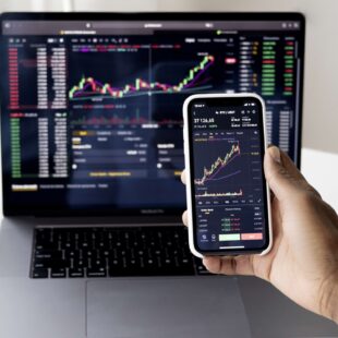 Тикер – это сокращенное название актива